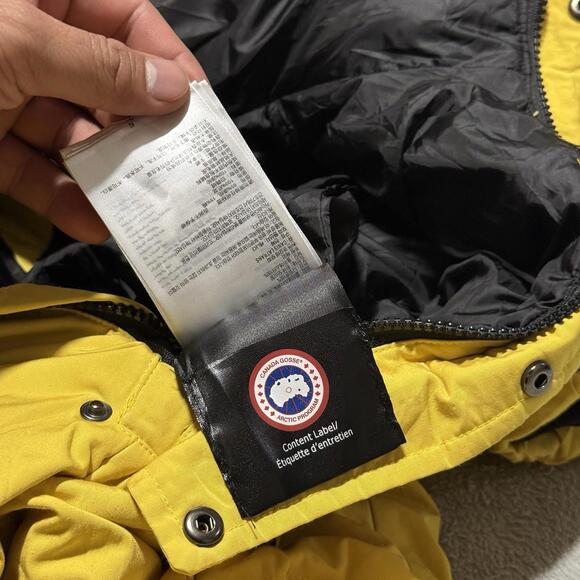 Canada Goose Baby Snowsuit Size 1 Yellow Arctic Program Hooded Bunting Winter - Picture 8 of 9